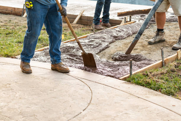 Best Concrete Driveway Installation  in Apache, OK
